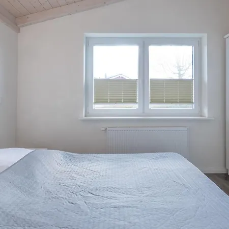 Nyaraló Suederoog *